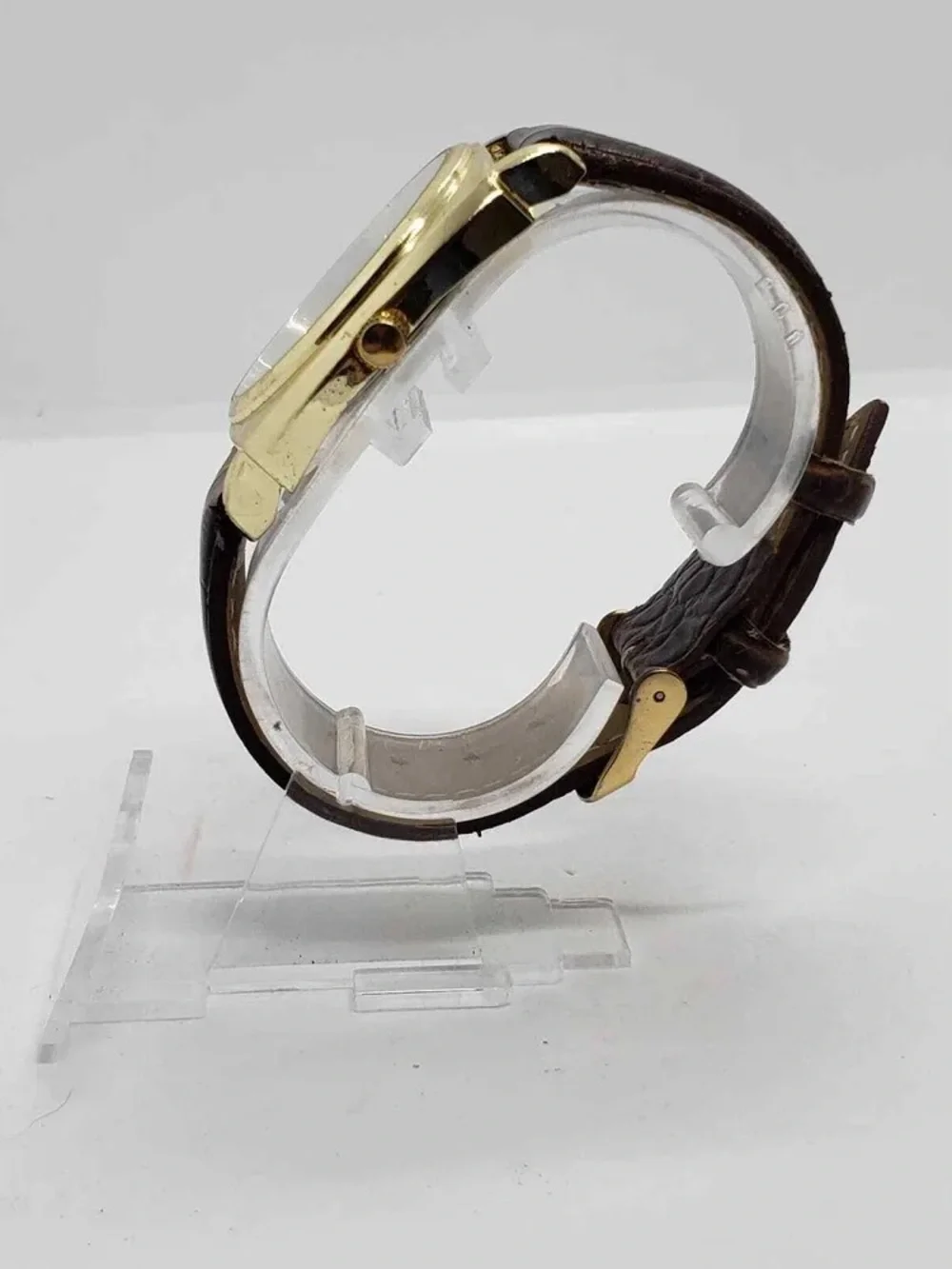 90’s Milagro Gold-Tone Black Dial Men's Watch with Brown Leather gator Strap - Picture 3 of 5
